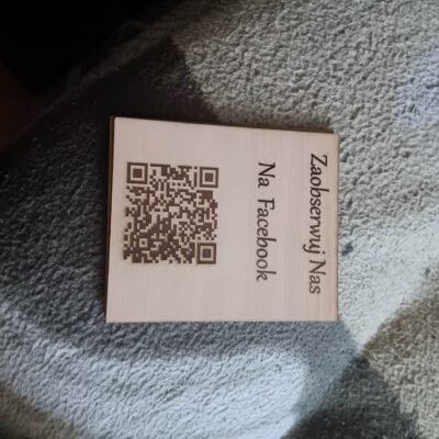 Tabliczka z Napisem lub Logiem z Kodem Qr